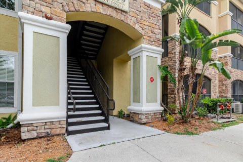 Condo in Tampa, Florida, 1 bedroom  № 2091705 - photo 7