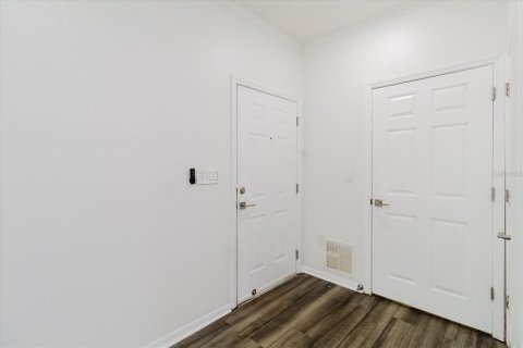 Condo in Tampa, Florida, 1 bedroom  № 2091705 - photo 10