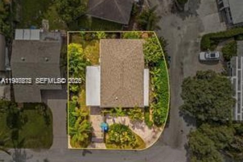 House in Oakland Park, Florida 3 bedrooms, 101.45 sq.m. № 2003811 - photo 29