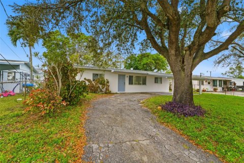 Купить виллу или дом в Помпано-Бич, Флорида 3 спальни, 130.43м2, № 1990751 - фото 3