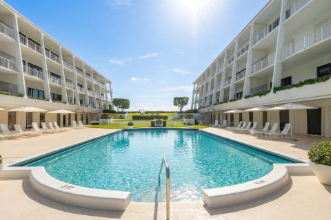 Condo in Palm Beach, Florida, 2 bedrooms № 2087676 - photo 20