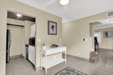 Copropriété à vendre à West Palm Beach, Floride: 2 chambres, 91.6 m2 № 2182879 - photo 14