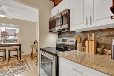 Copropriété à vendre à West Palm Beach, Floride: 2 chambres, 91.6 m2 № 2182879 - photo 18
