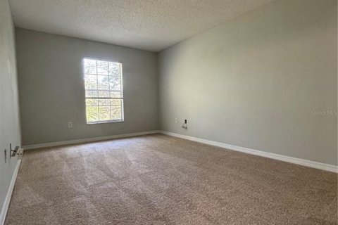 Condo in Palm Harbor, Florida, 3 bedrooms  № 1432466 - photo 7