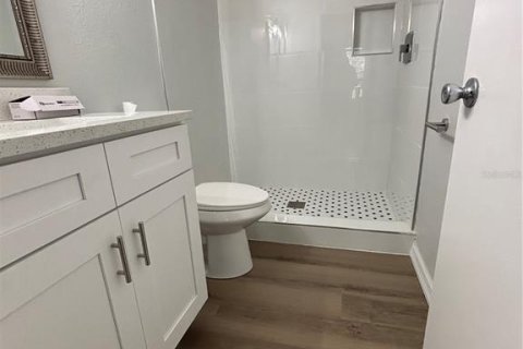 Condo in Palm Harbor, Florida, 3 bedrooms  № 1432466 - photo 8