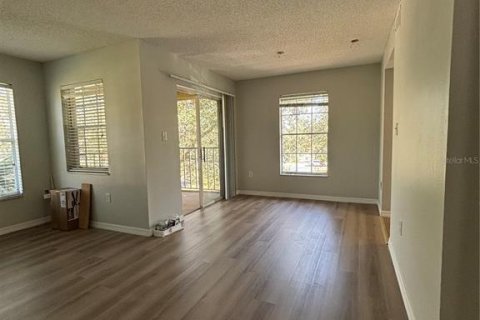 Condo in Palm Harbor, Florida, 3 bedrooms  № 1432466 - photo 3