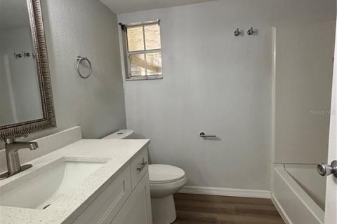 Condo in Palm Harbor, Florida, 3 bedrooms  № 1432466 - photo 6