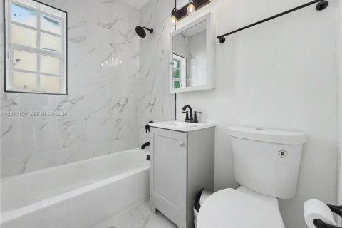 Villa ou maison à vendre à Miami Gardens, Floride: 3 chambres, 89.19 m2 № 2087905 - photo 30
