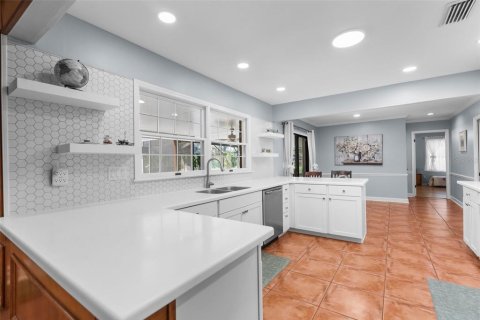 Villa ou maison à vendre à Brooksville, Floride: 4 chambres, 255.39 m2 № 1802219 - photo 5