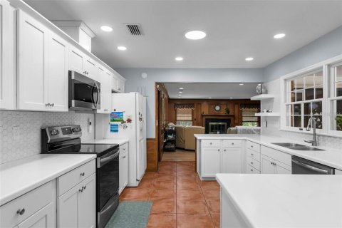 Villa ou maison à vendre à Brooksville, Floride: 4 chambres, 255.39 m2 № 1802219 - photo 8