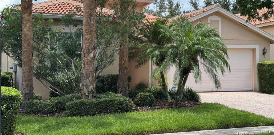 House in Wimauma, Florida 2 bedrooms, 138.05 sq.m. № 1849677