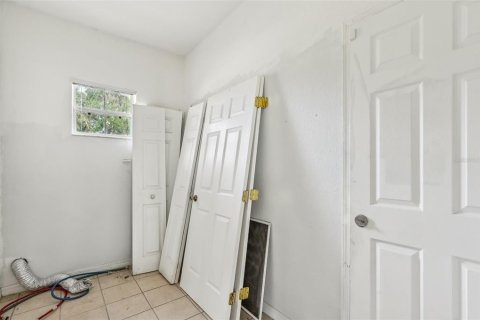Villa ou maison à vendre à North Port, Floride: 3 chambres, 187.66 m2 № 1912709 - photo 24