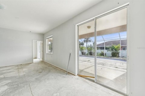 Villa ou maison à vendre à North Port, Floride: 3 chambres, 187.66 m2 № 1912709 - photo 15