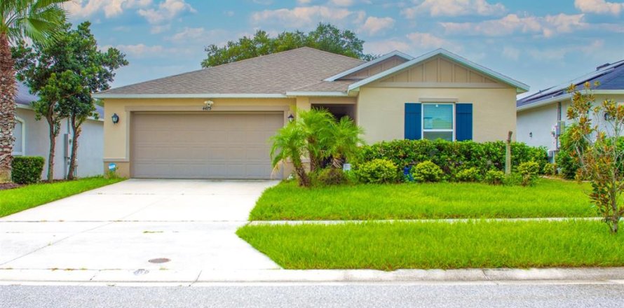 Casa en Kissimmee, Florida 3 dormitorios, 143.16 m2 № 2322593