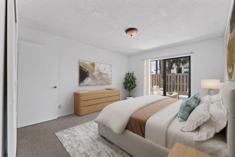 Condo in West Palm Beach, Florida, 2 bedrooms  № 2191610 - photo 21