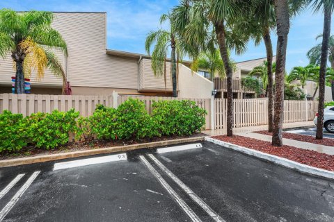 Condo in West Palm Beach, Florida, 2 bedrooms  № 2191610 - photo 28