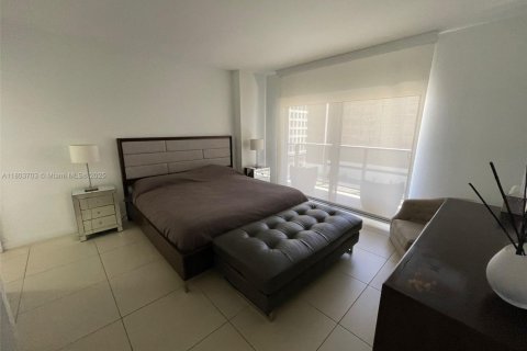 Copropriété à vendre à Miami, Floride: 2 chambres, 84.26 m2 № 1689004 - photo 15