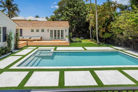 House in Delray Beach, Florida 4 bedrooms, 288 sq.m. № 2170088 - photo 24