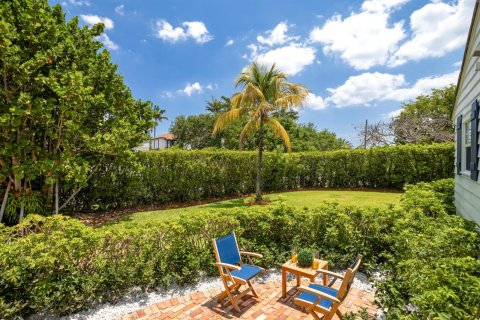 House in Delray Beach, Florida 4 bedrooms, 288 sq.m. № 2170088 - photo 28