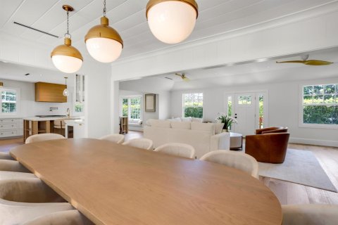 House in Delray Beach, Florida 4 bedrooms, 288 sq.m. № 2170088 - photo 14