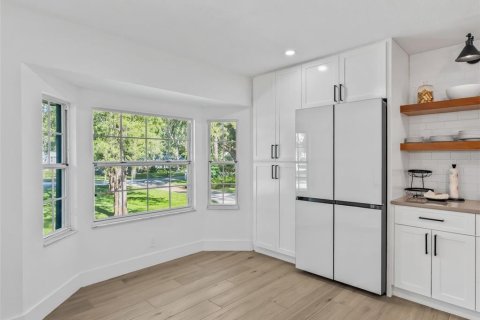 Villa ou maison à louer à Ocala, Floride: 3 chambres, 210.98 m2 № 2333939 - photo 14