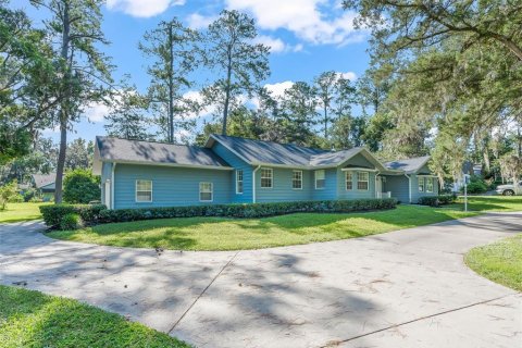 Villa ou maison à louer à Ocala, Floride: 3 chambres, 210.98 m2 № 2333939 - photo 5