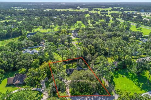 Villa ou maison à louer à Ocala, Floride: 3 chambres, 210.98 m2 № 2333939 - photo 2