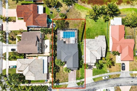 Villa ou maison à vendre à Miami, Floride: 3 chambres, 204.57 m2 № 2191297 - photo 3