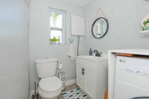 Villa ou maison à louer à Stuart, Floride: 2 chambres, 92.9 m2 № 2275385 - photo 14