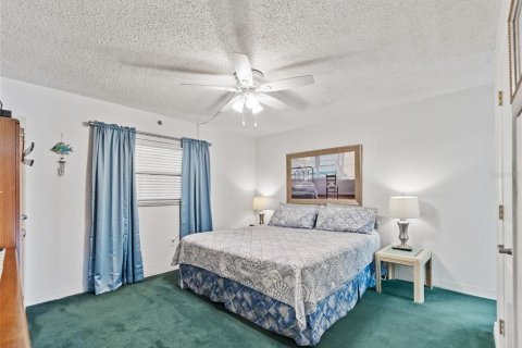 Condominio en venta en Indian Shores, Florida, 2 dormitorios, 104.98 m2 № 1774849 - foto 16