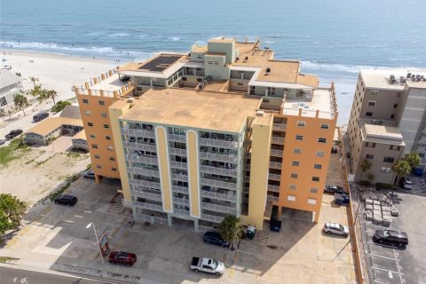 Condominio en venta en Indian Shores, Florida, 2 dormitorios, 104.98 m2 № 1774849 - foto 2