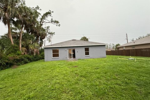 Casa en venta en North Port, Florida, 4 dormitorios, 130.43 m2 № 1782667 - foto 13