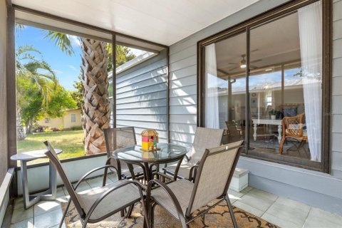 Снять в аренду квартиру в Те-Виллиджис, Флорида 5 комнат, 77.29м2, № 1169635 - фото 9