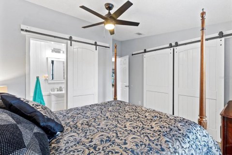 Снять в аренду квартиру в Те-Виллиджис, Флорида 5 комнат, 77.29м2, № 1169635 - фото 13