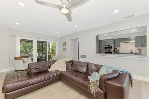 Casa en venta en Sarasota, Florida, 3 dormitorios, 297.38 m2 № 2143514 - foto 28