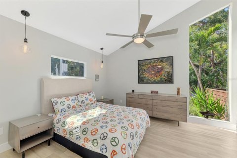Casa en venta en Sarasota, Florida, 3 dormitorios, 297.38 m2 № 2143514 - foto 29