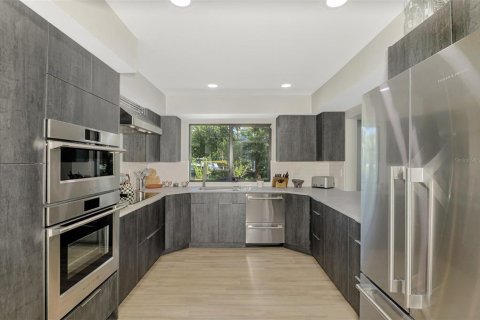 Casa en venta en Sarasota, Florida, 3 dormitorios, 297.38 m2 № 2143514 - foto 20