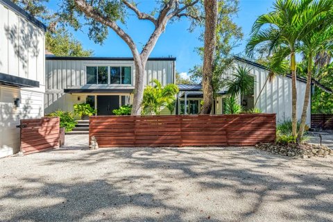 Casa en venta en Sarasota, Florida, 3 dormitorios, 297.38 m2 № 2143514 - foto 4