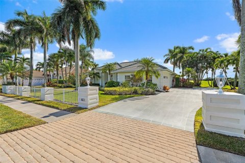Casa en venta en Hobe Sound, Florida, 3 dormitorios, 203.18 m2 № 1999691 - foto 5
