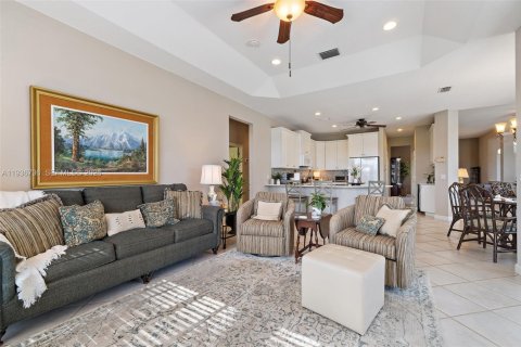 Casa en venta en Hobe Sound, Florida, 3 dormitorios, 203.18 m2 № 1999691 - foto 8