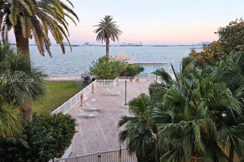 Condominio en venta en Miami, Florida, 2 dormitorios, 128.48 m2 № 2057945 - foto 18