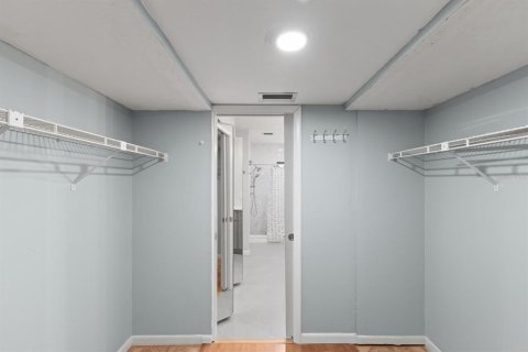 Condominio en alquiler en Sarasota, Florida, 3 dormitorios, 131.55 m2 № 1787939 - foto 22