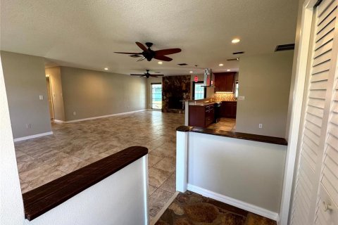 Casa en alquiler en Bradenton, Florida, 3 dormitorios, 170.66 m2 № 1918728 - foto 8