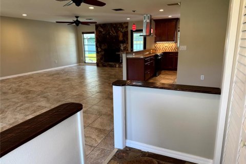 Casa en alquiler en Bradenton, Florida, 3 dormitorios, 170.66 m2 № 1918728 - foto 9