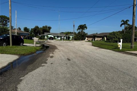 Casa en alquiler en Bradenton, Florida, 3 dormitorios, 170.66 m2 № 1918728 - foto 6