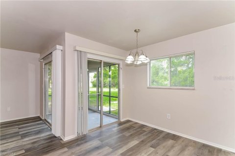 Villa ou maison à vendre à North Port, Floride: 3 chambres, 102.66 m2 № 1675489 - photo 6