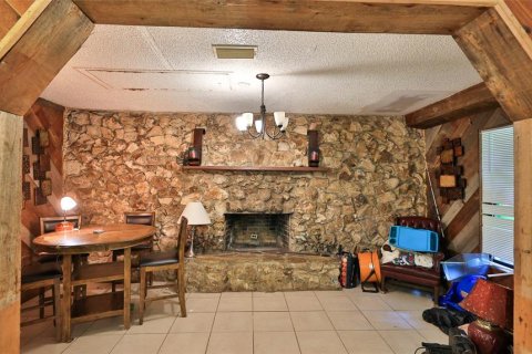 House in Edgewater, Florida 3 bedrooms, 111.2 sq.m. № 1796032 - photo 9