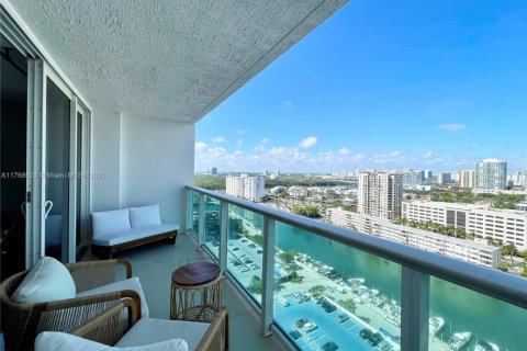 Appartement à louer à Sunny Isles Beach, Floride: 1 chambre, 92.07 m2 № 1861070 - photo 10