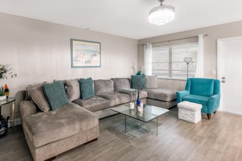 Condominio en venta en Deerfield Beach, Florida, 2 dormitorios, 76.18 m2 № 2084779 - foto 4