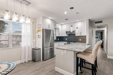 Condominio en venta en Deerfield Beach, Florida, 2 dormitorios, 76.18 m2 № 2084779 - foto 6